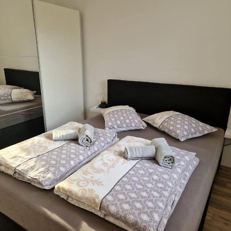 PUY Apartment Luca מראה חיצוני תמונה