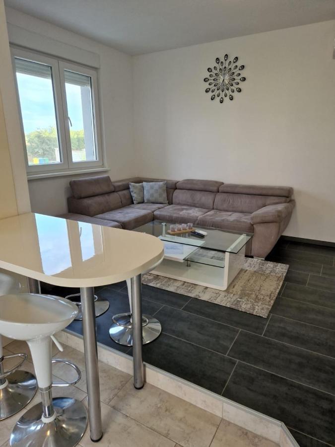 PUY Apartment Luca מראה חיצוני תמונה