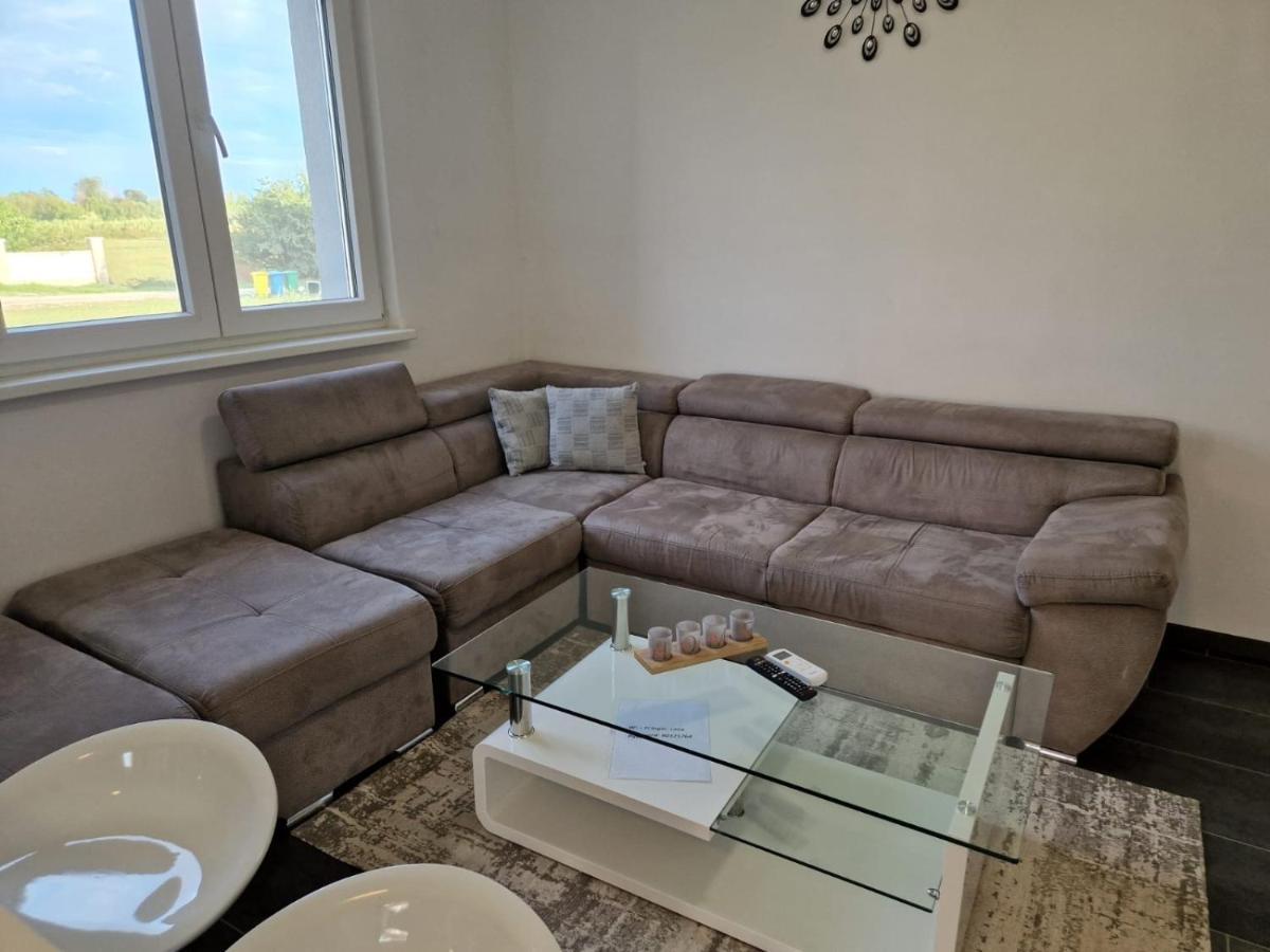 PUY Apartment Luca מראה חיצוני תמונה