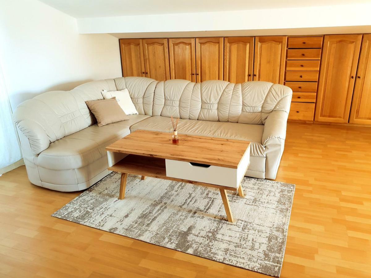 PUY Apartment Luca מראה חיצוני תמונה